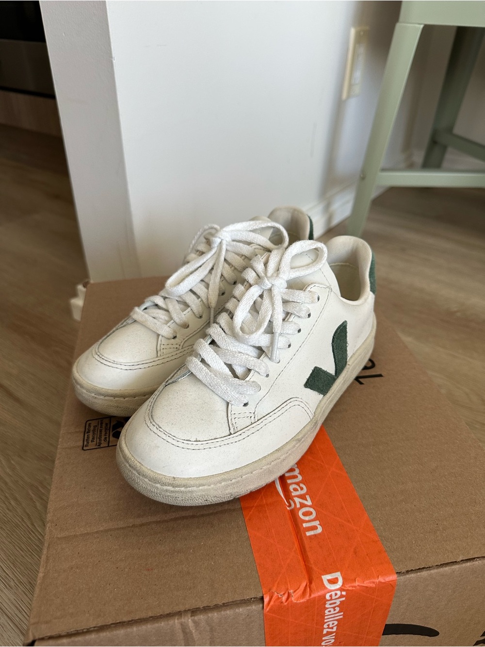 Veja V-12 Green Accent Women’s Sneakers